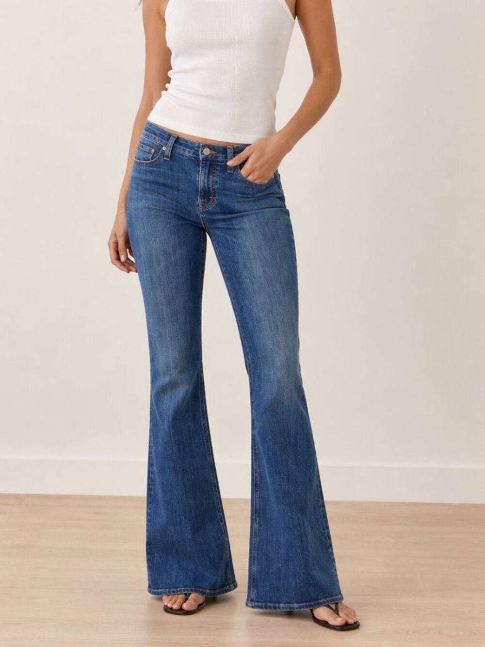 J. Crew Women's Wakeman Wash Skinny Flare Jeans Size 28 - 36527
